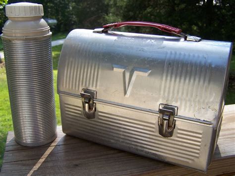 vintage metal lunch boxes with thermos for sale|old collectible metal lunch boxes.